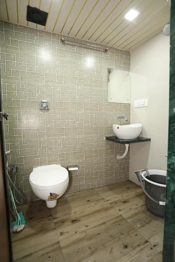 Mango Marol Dormitory Mumbai Exterior foto